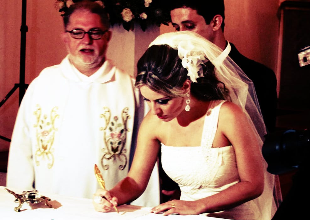 O Casamento Religioso com efeito Civil pode ser feito por padres, pastores e rabinos