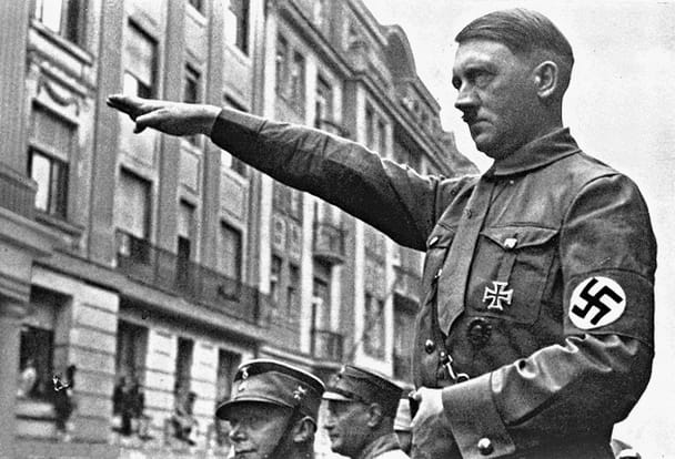 Hitler - O mais importante líder militar da Segunda Guerra Mundial