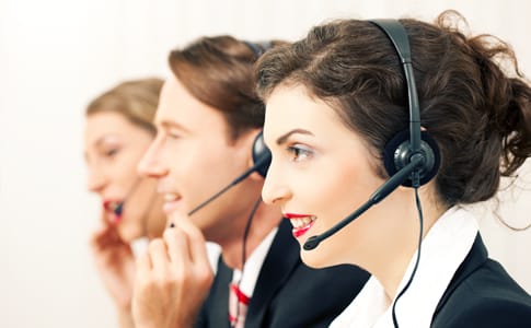 Como melhorar o atendimento a um cliente no call center?